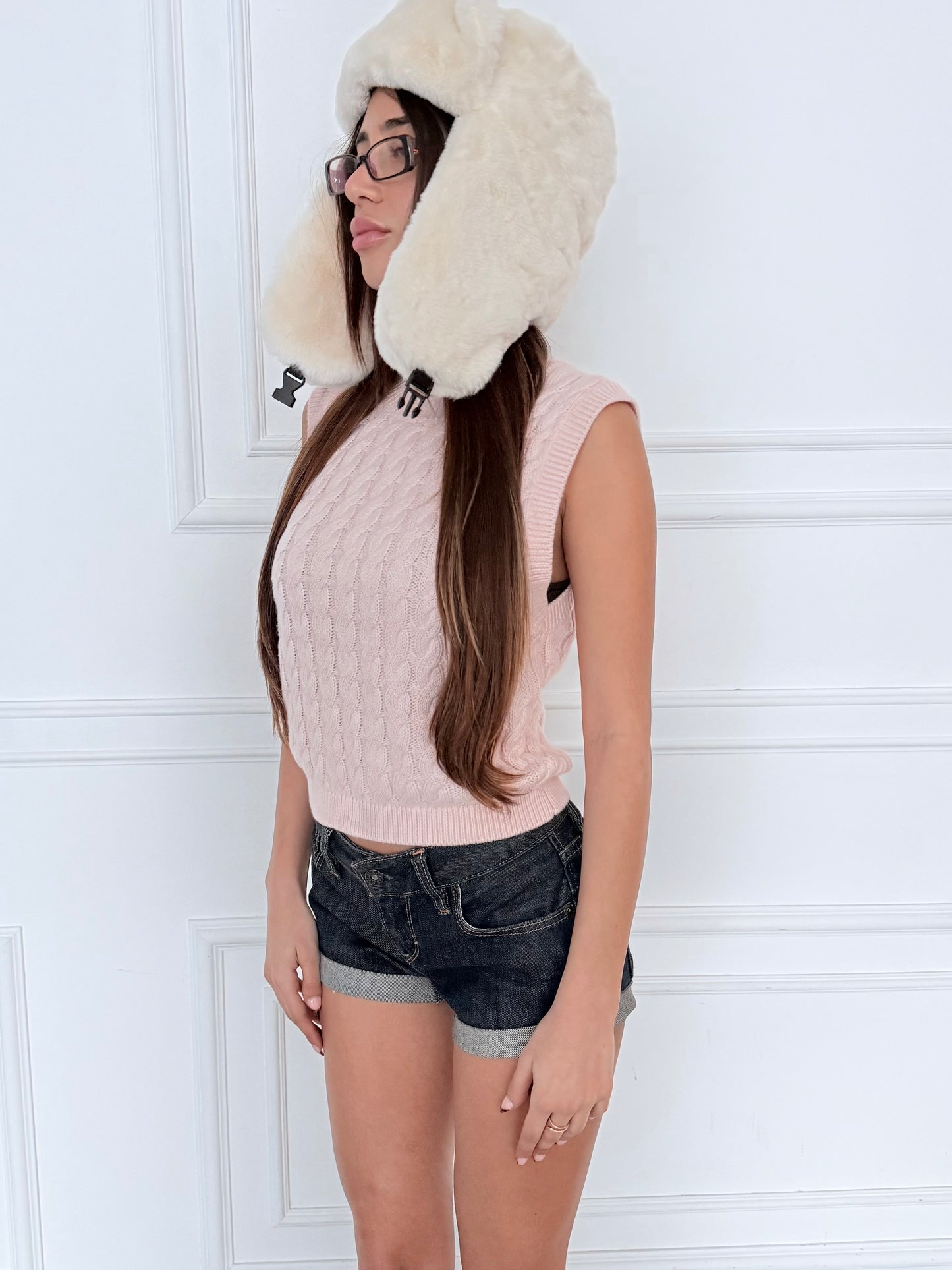 Abercrombie Knit Vest Baby Pink Size S